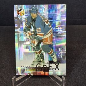 WAYNE GRETZKY, 1999-00 UPPER DECK REFRACTOR